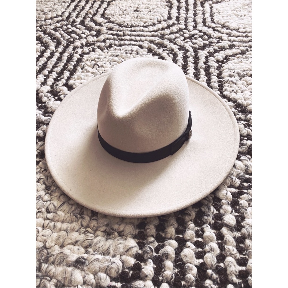 Goorin Bros 100% Wool Wide Brim Fedora Hat